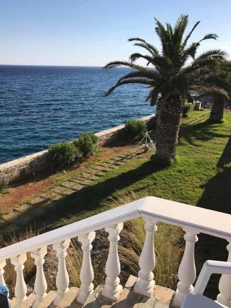 Cypriana Apartments Makry Gialos  Exterior photo
